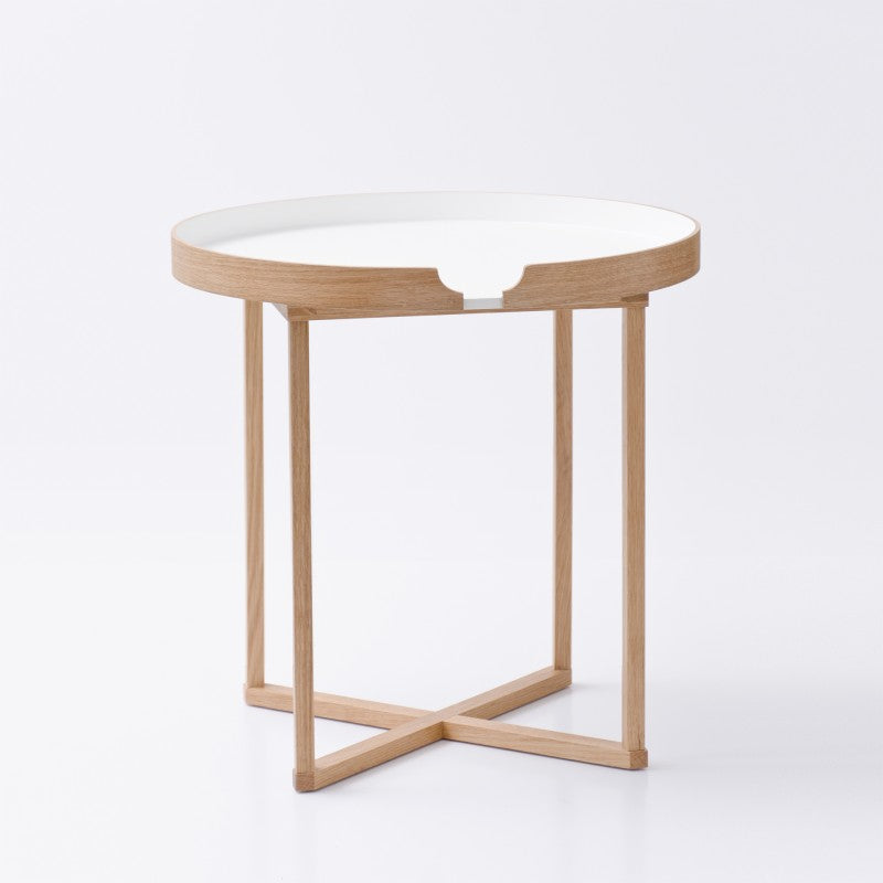 OAK ROUND SIDE TABLE | WIREWORKS