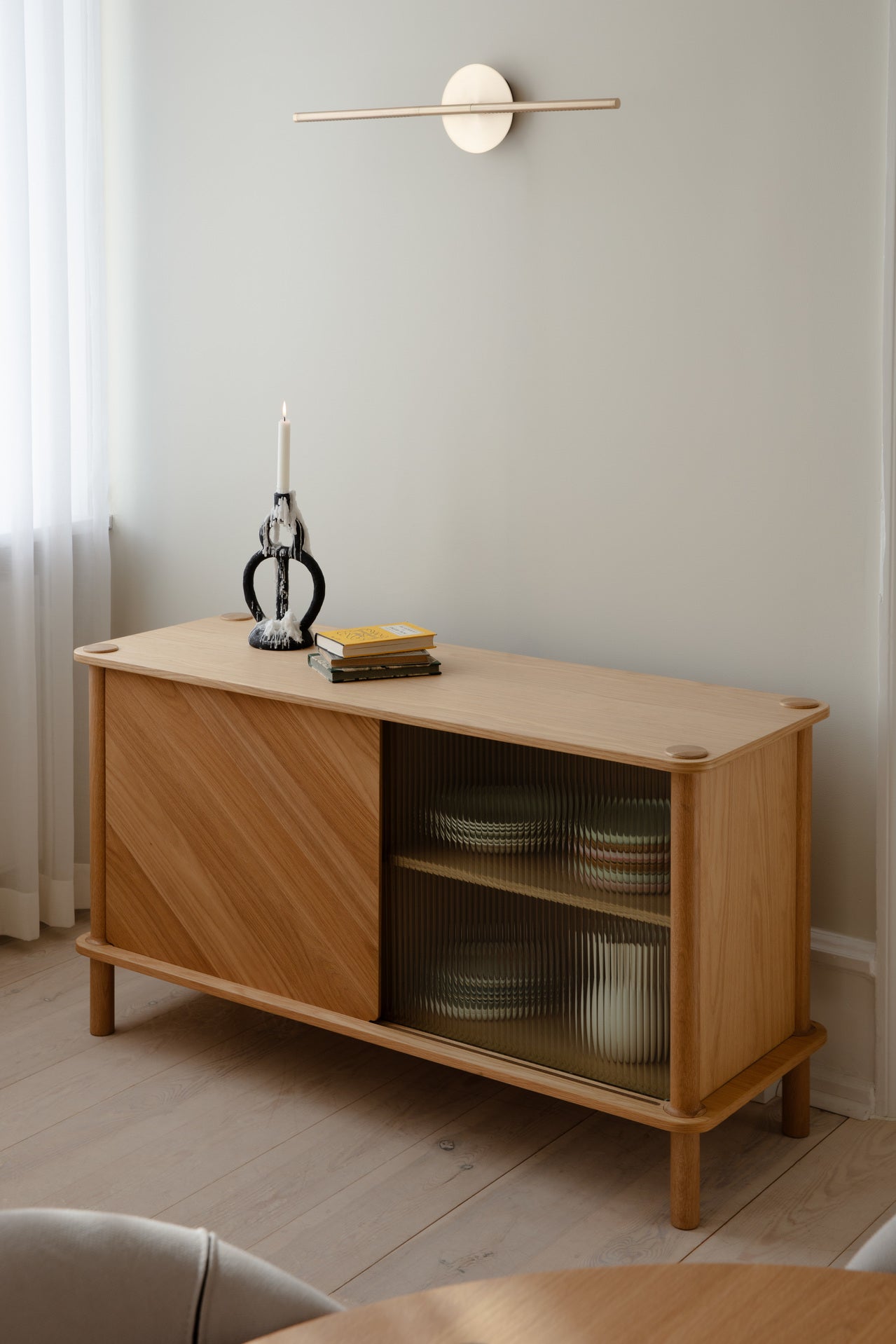 ITALIC | SIDEBOARD