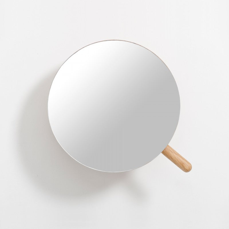 MAGNIFYING MIRROR | NATURAL OAK