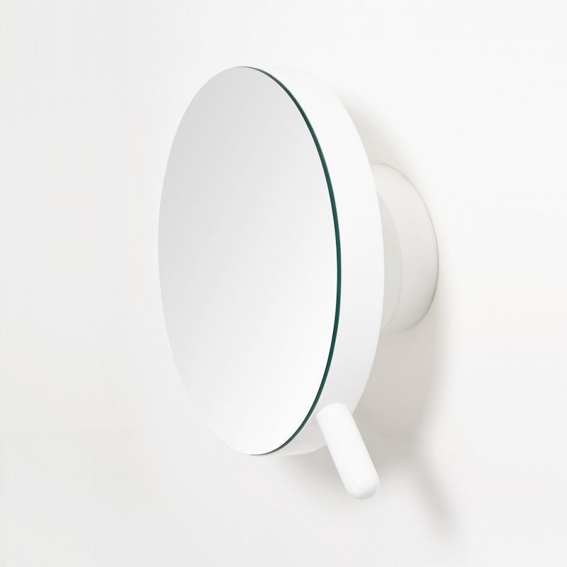 MAGNIFYING MIRROR | GLOSS WHITE