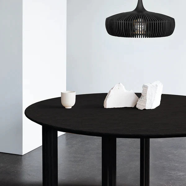 COMFORT CIRCLE | DINING TABLE, BLACK OAK