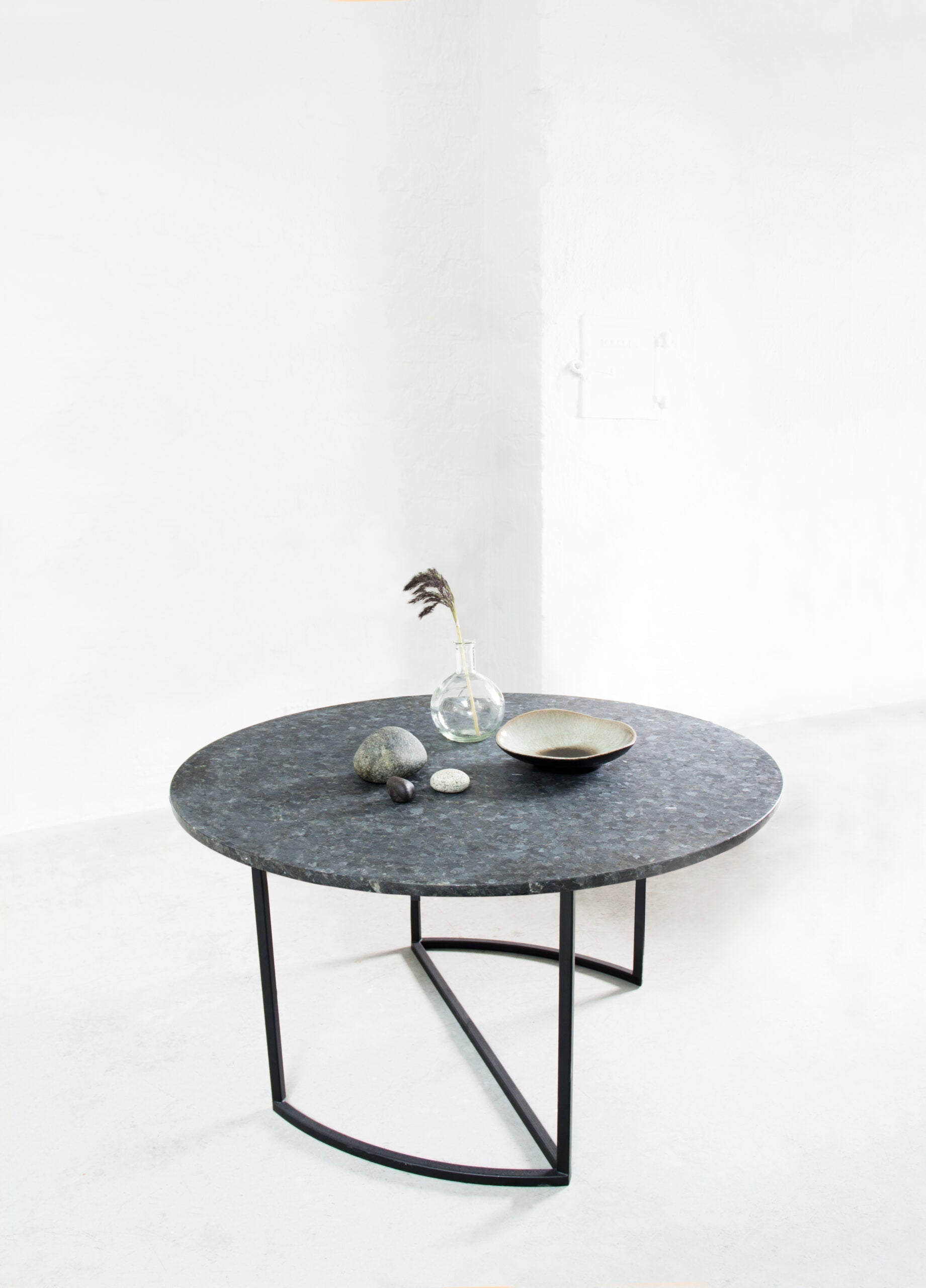 LJÅ COFFEE TABLE