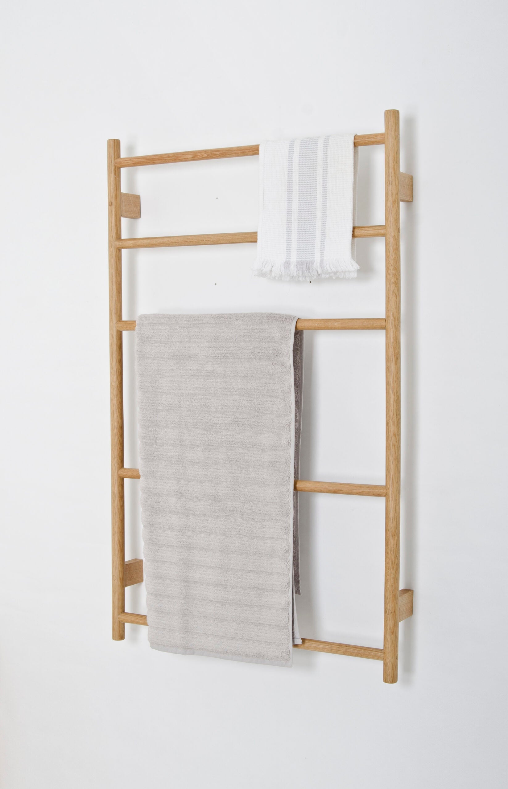 'WALLBAR' WALL HUNG TOWEL LADDER