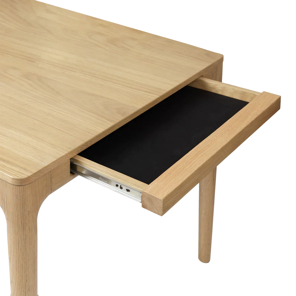 HEART 'N' SOUL | DINING TABLE 200